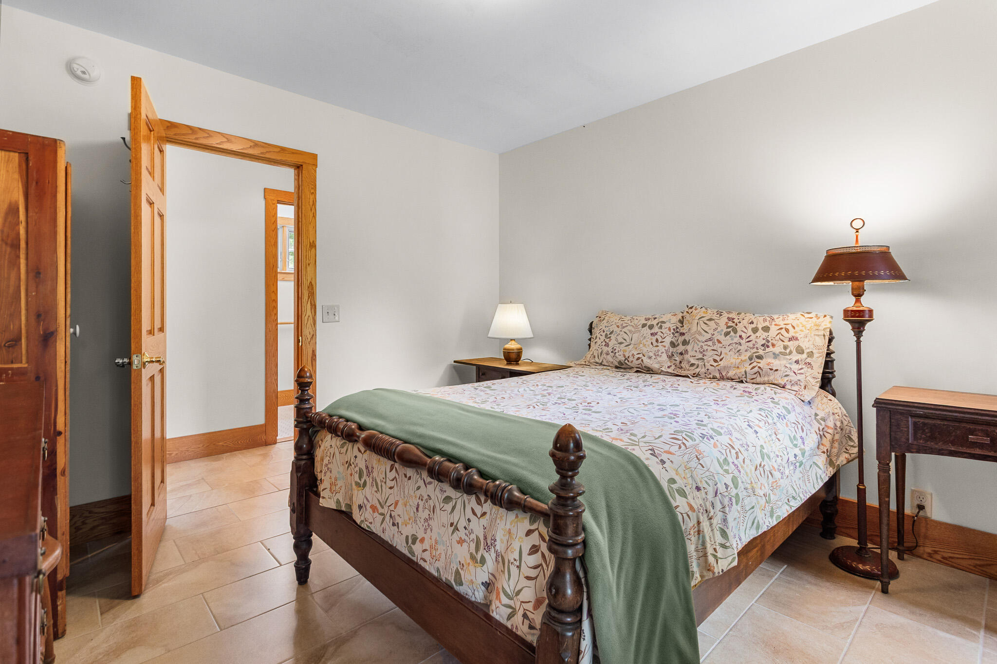 24 Moosewood Lane