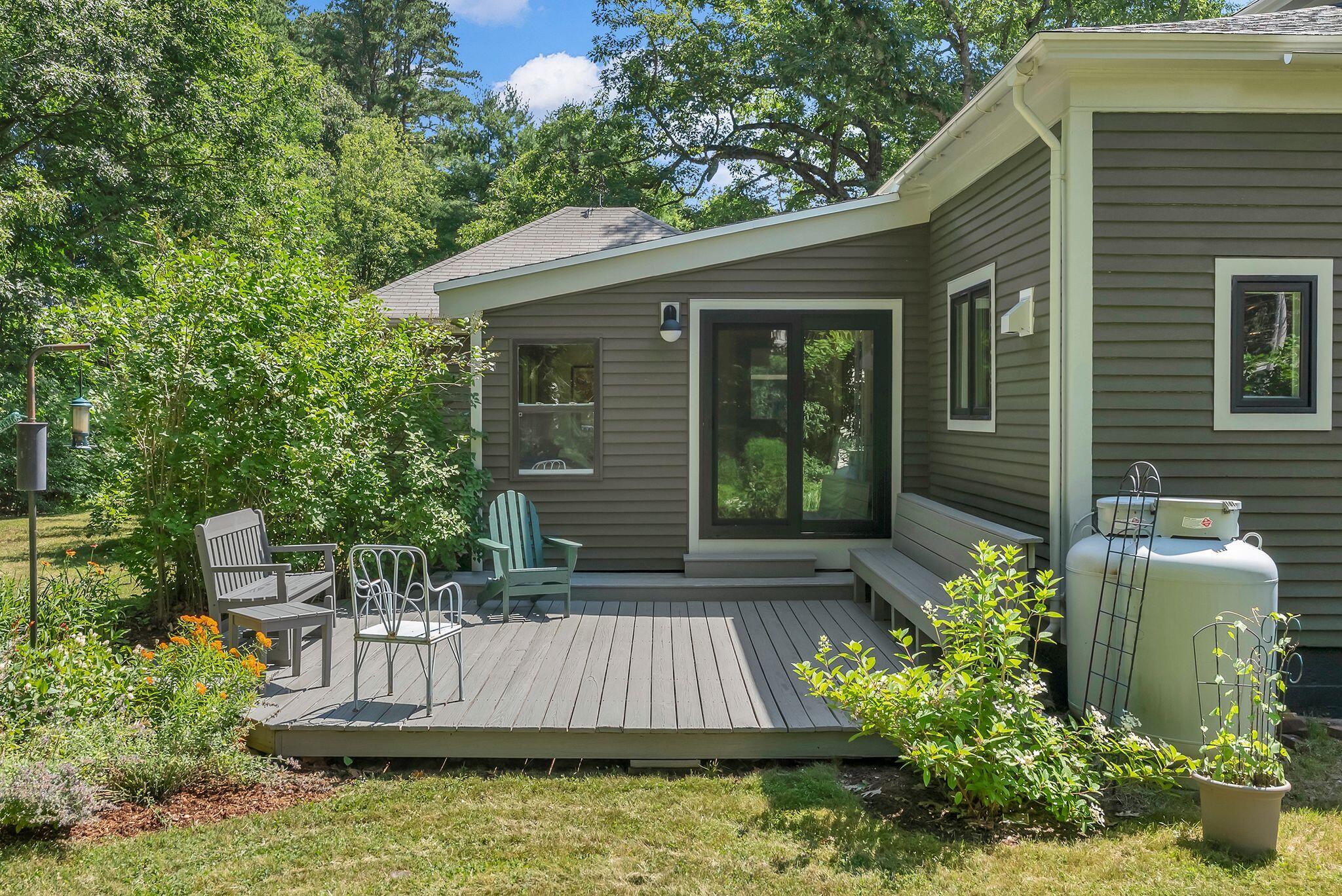 35 Longfellow Avenue