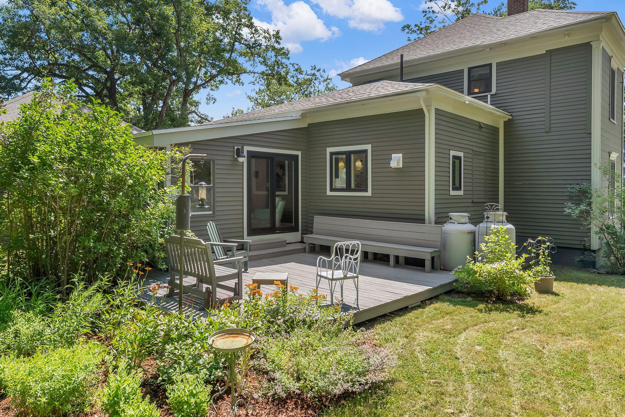 35 Longfellow Avenue