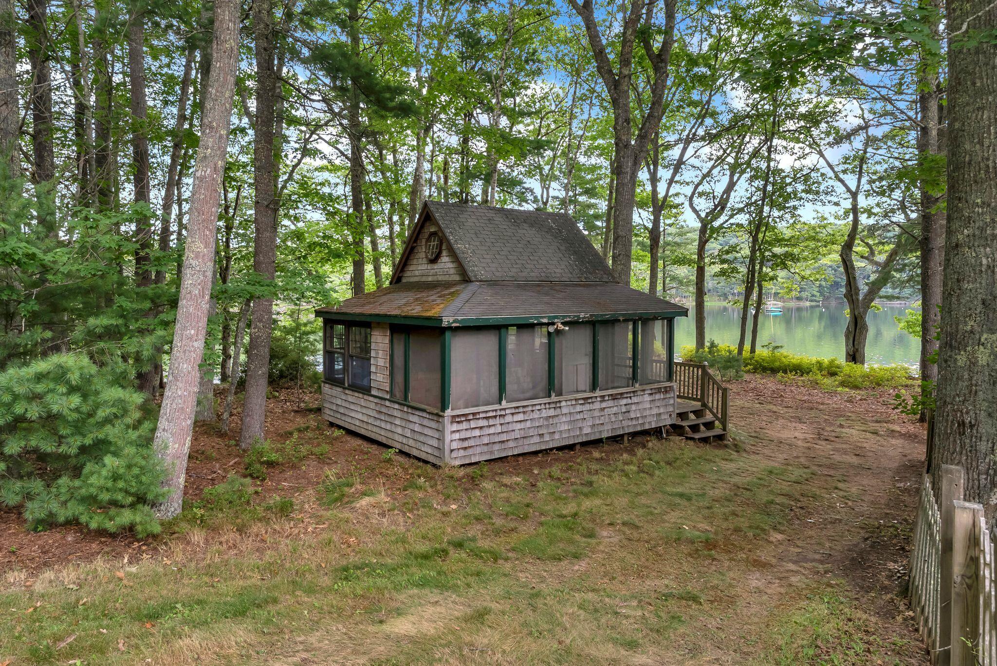77 Higgins Farm Road