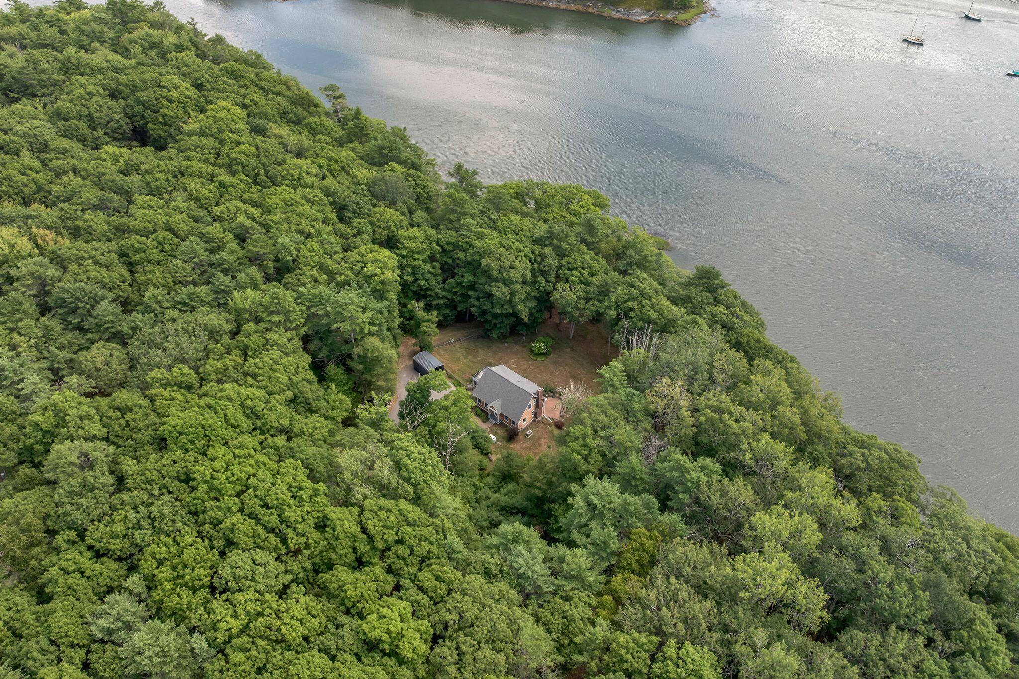 77 Higgins Farm Road