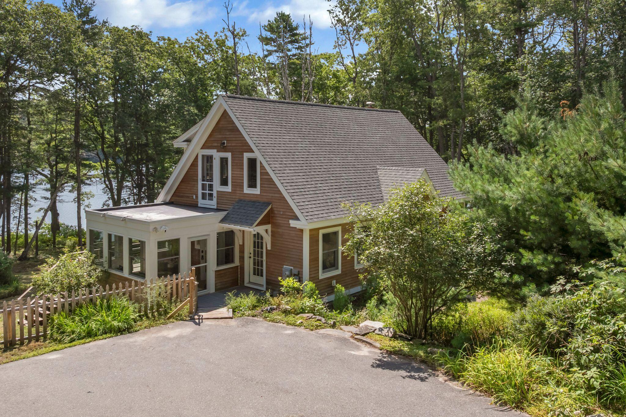 77 Higgins Farm Road