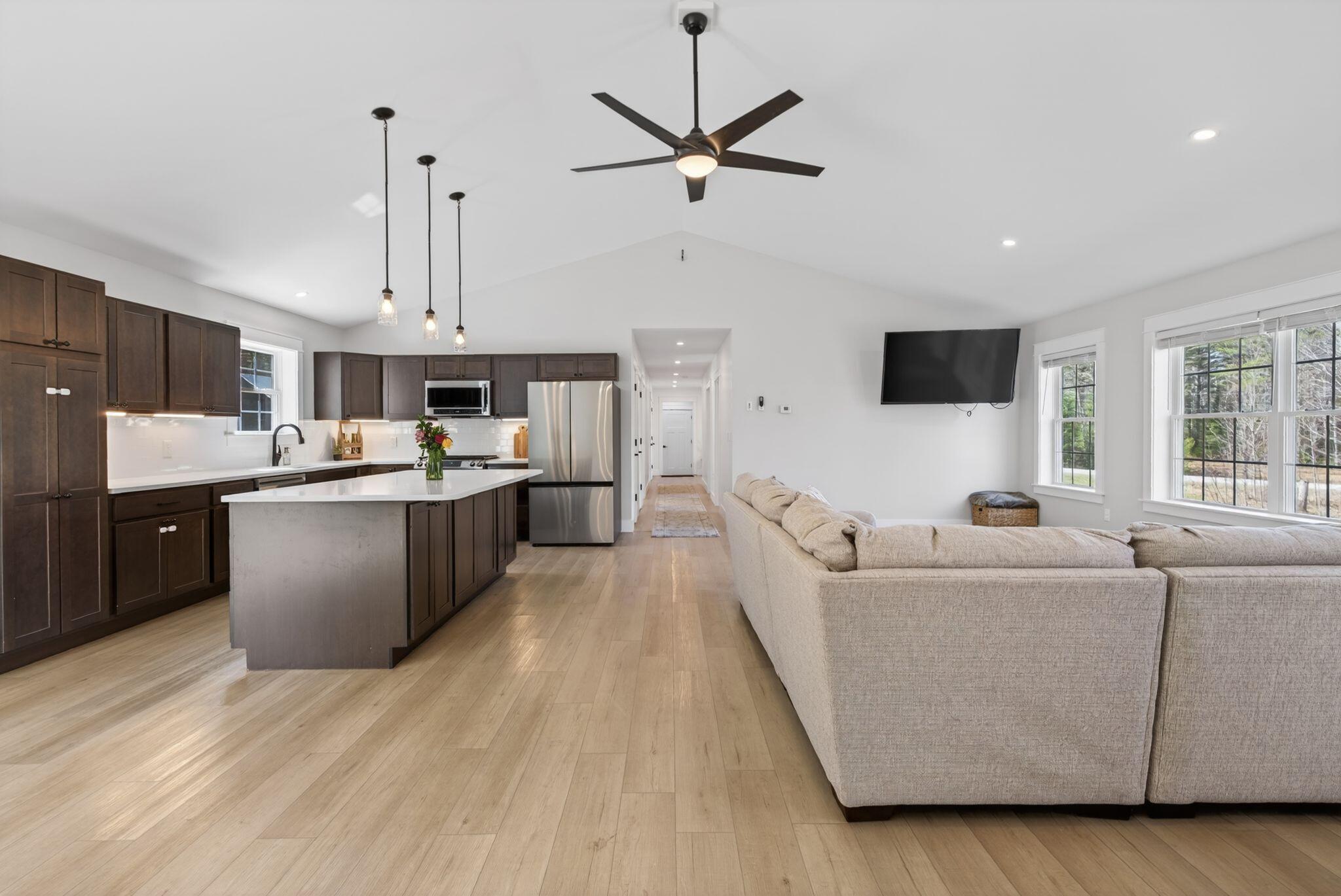 20 Graystone Drive