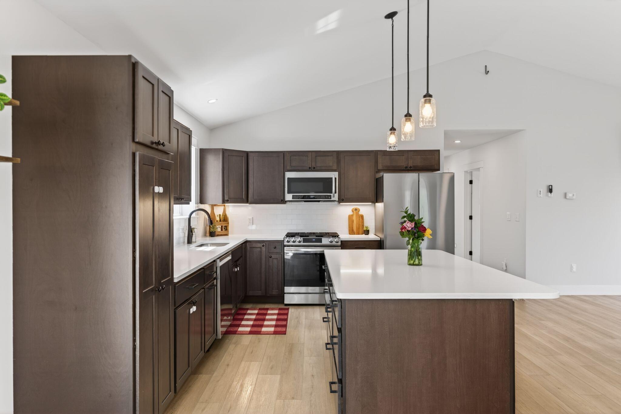 20 Graystone Drive
