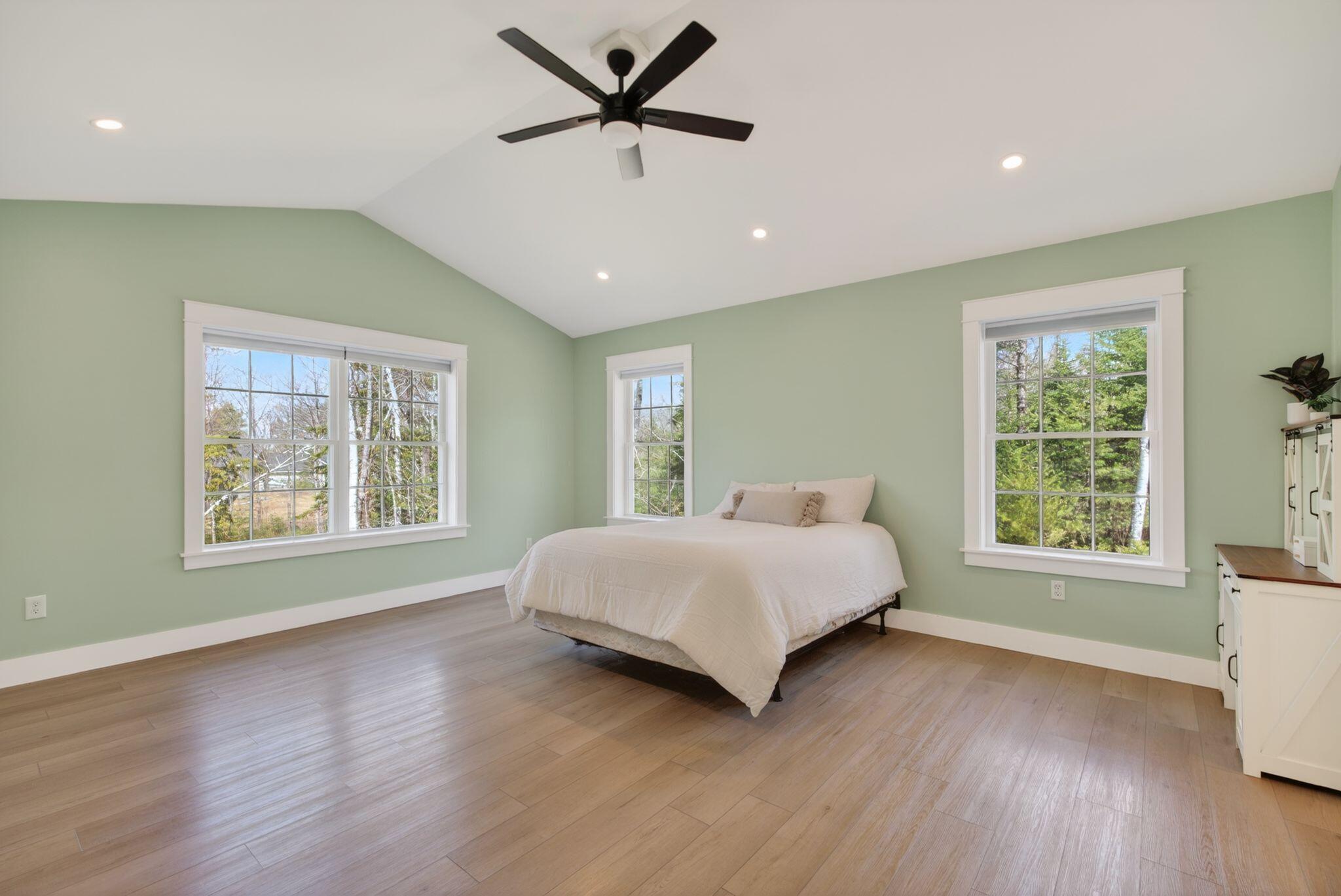 20 Graystone Drive