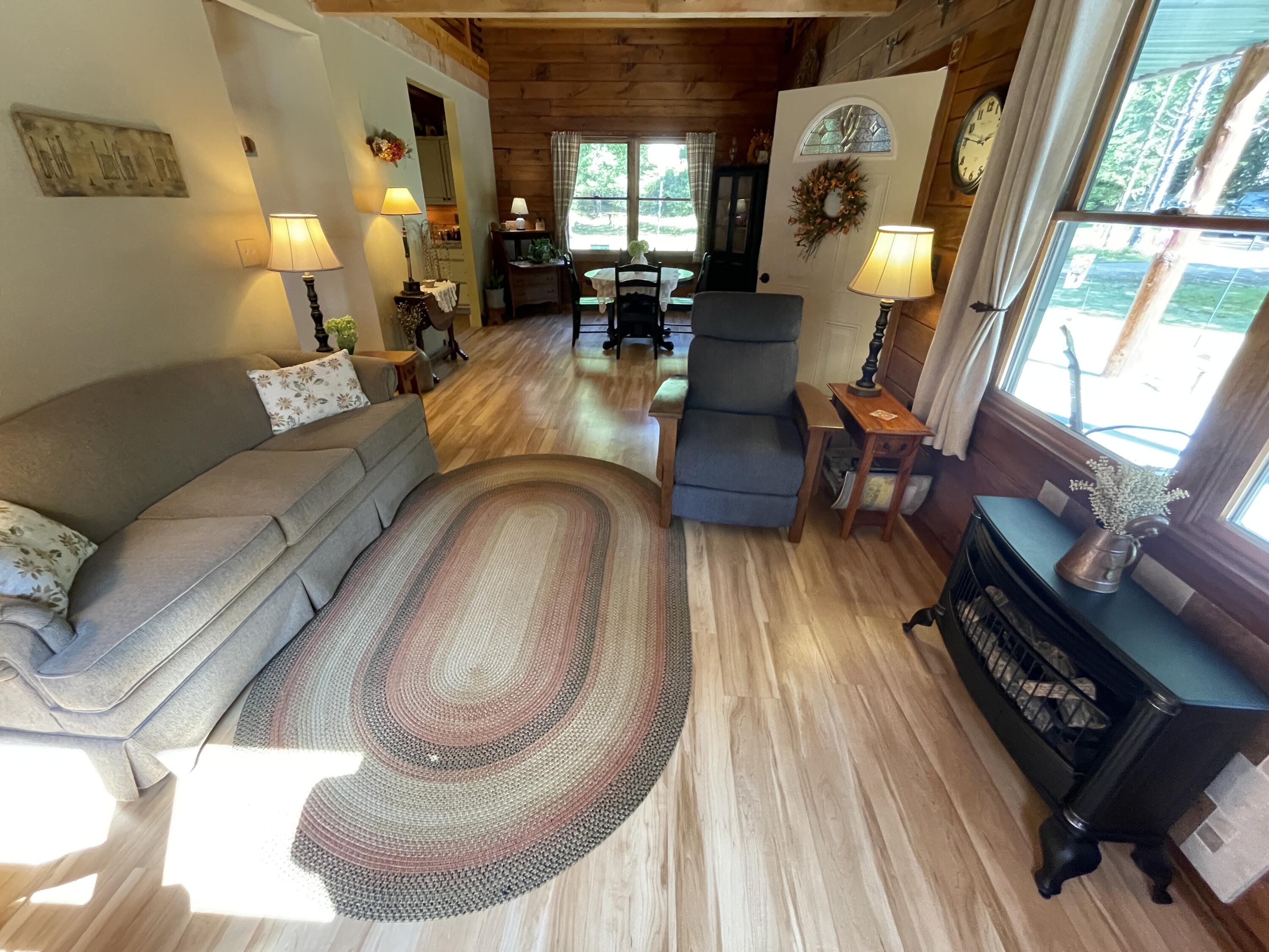 5 Coolidge Crossing
