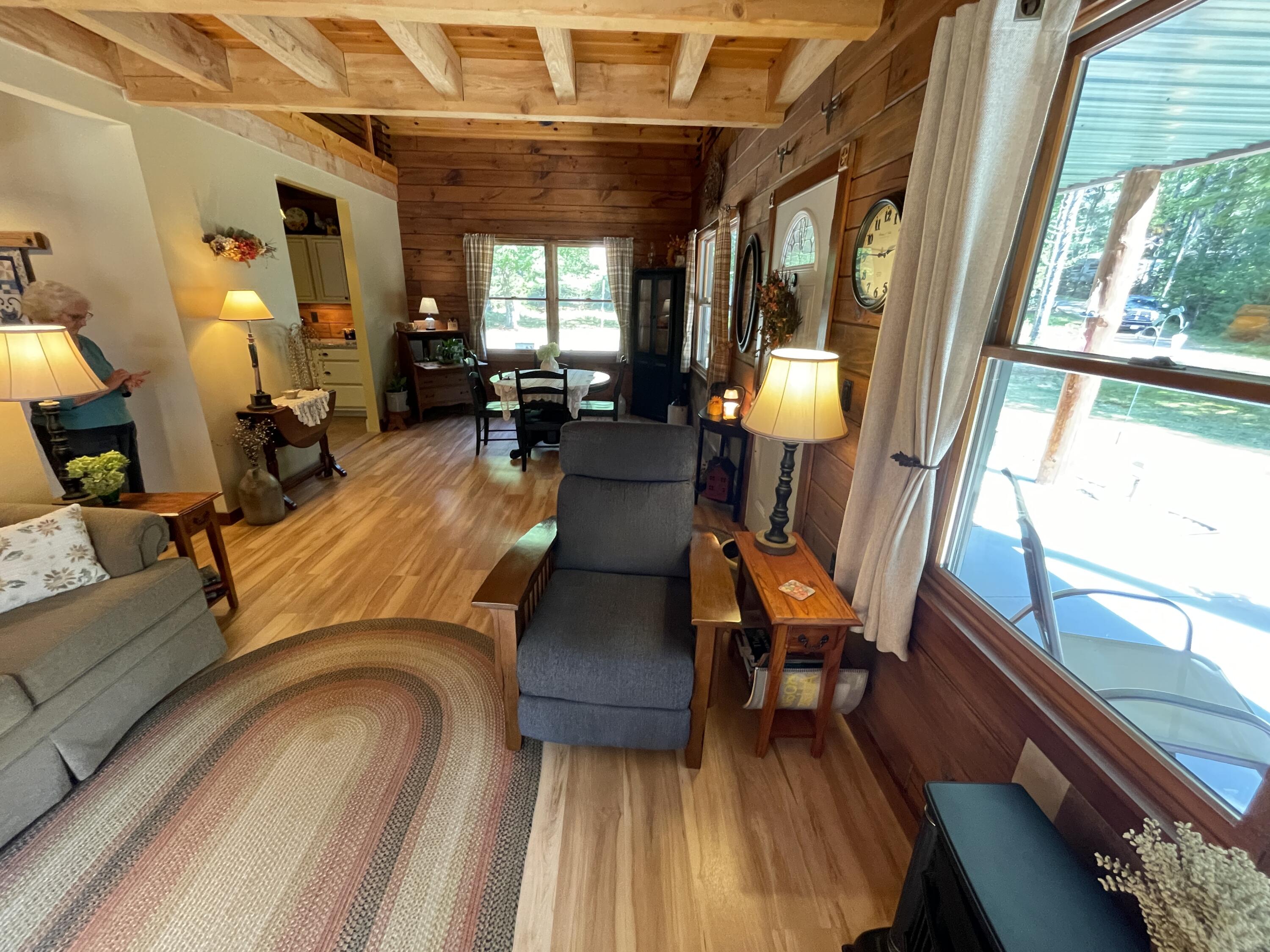 5 Coolidge Crossing