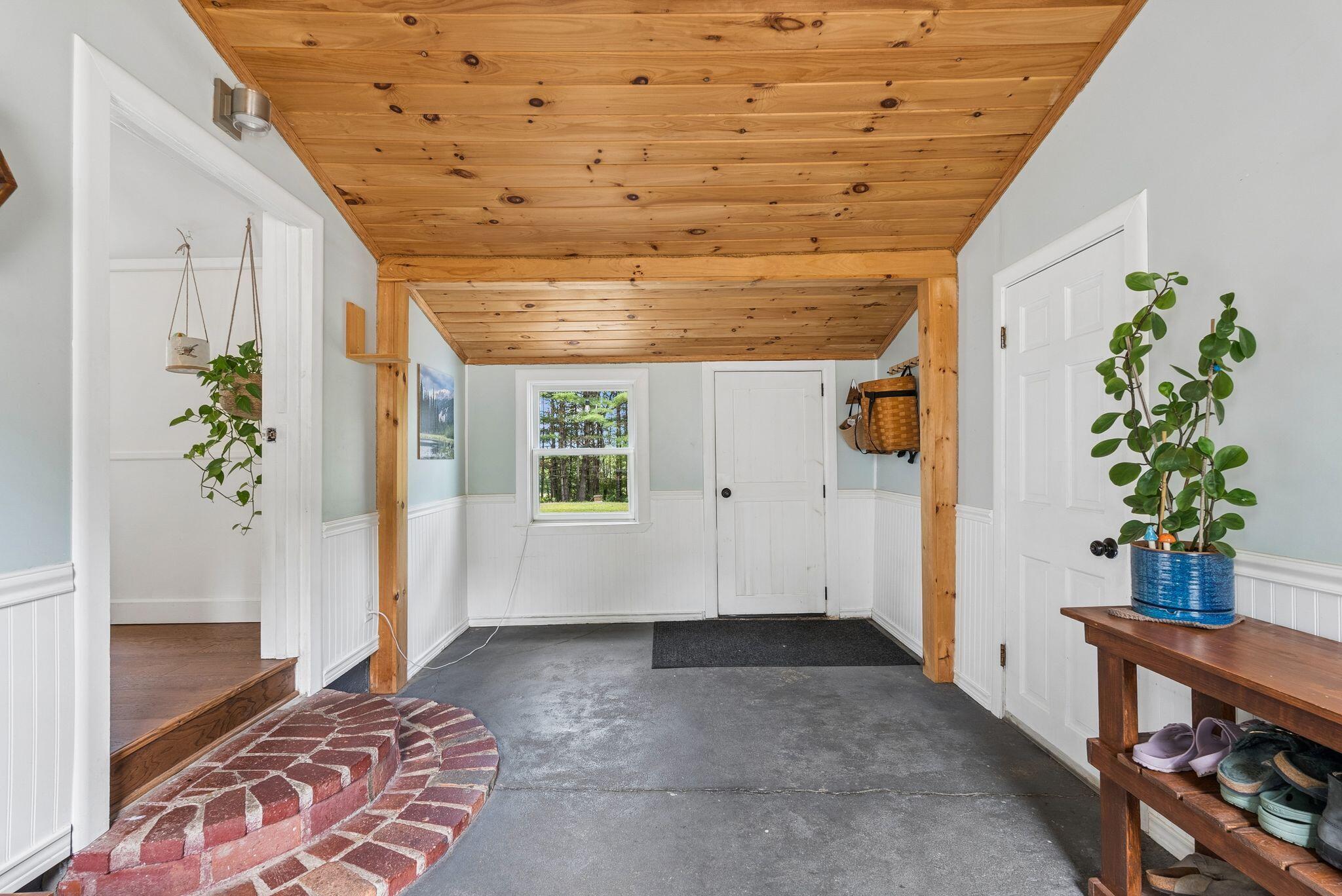 204 Shaker Road