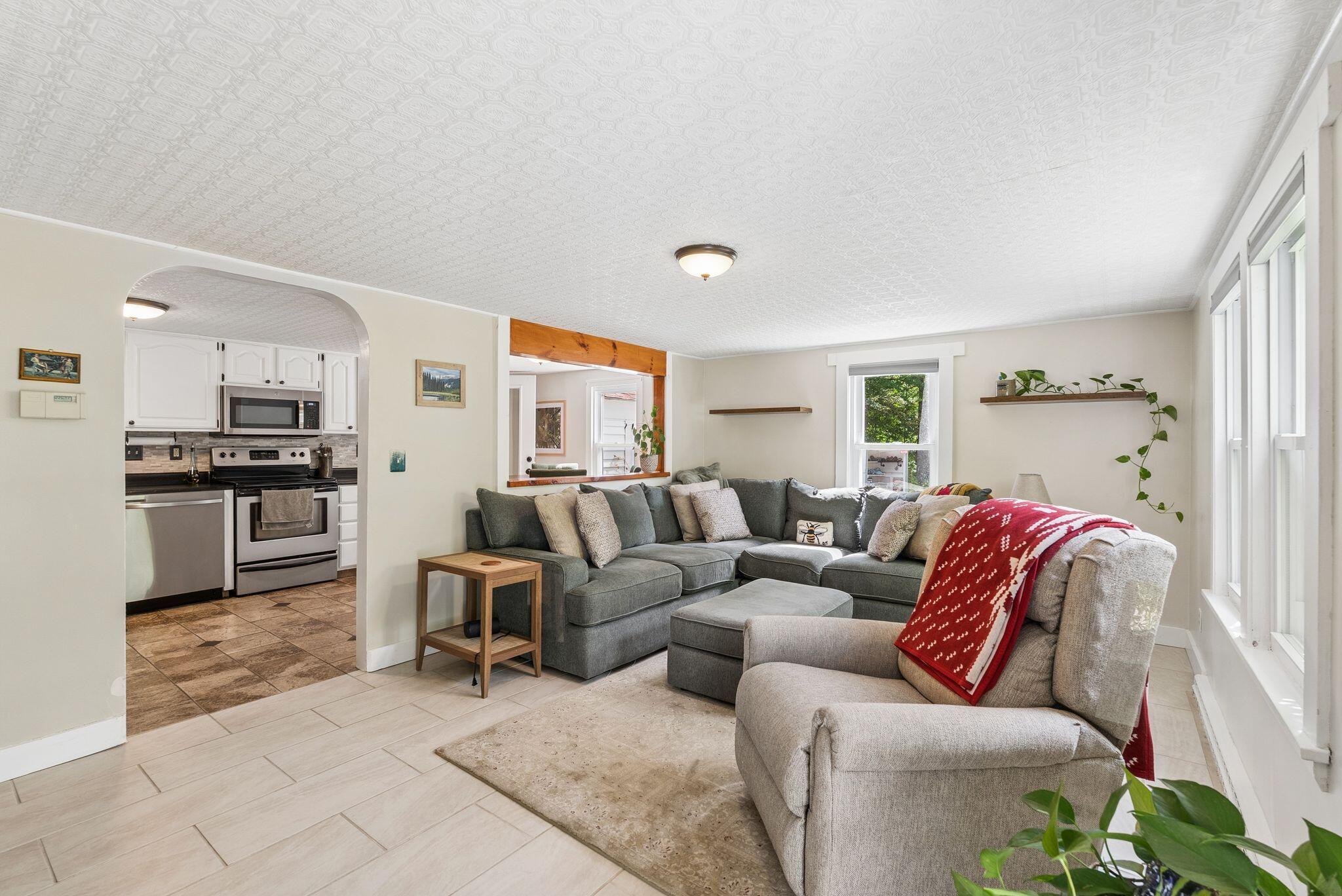 204 Shaker Road
