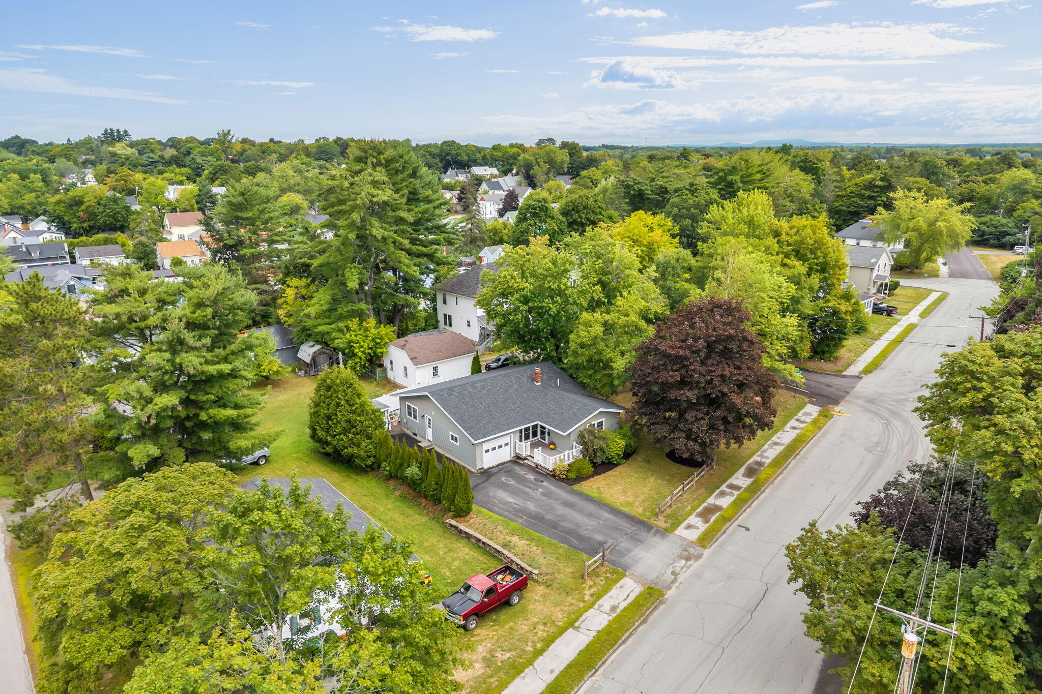 87 Perkins Avenue