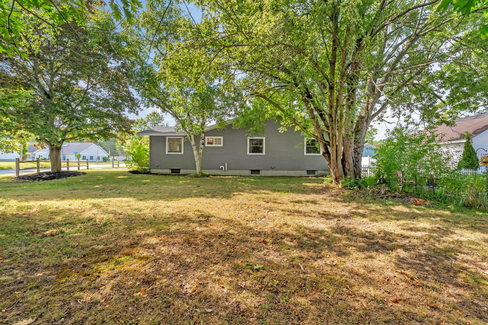 87 Perkins Avenue