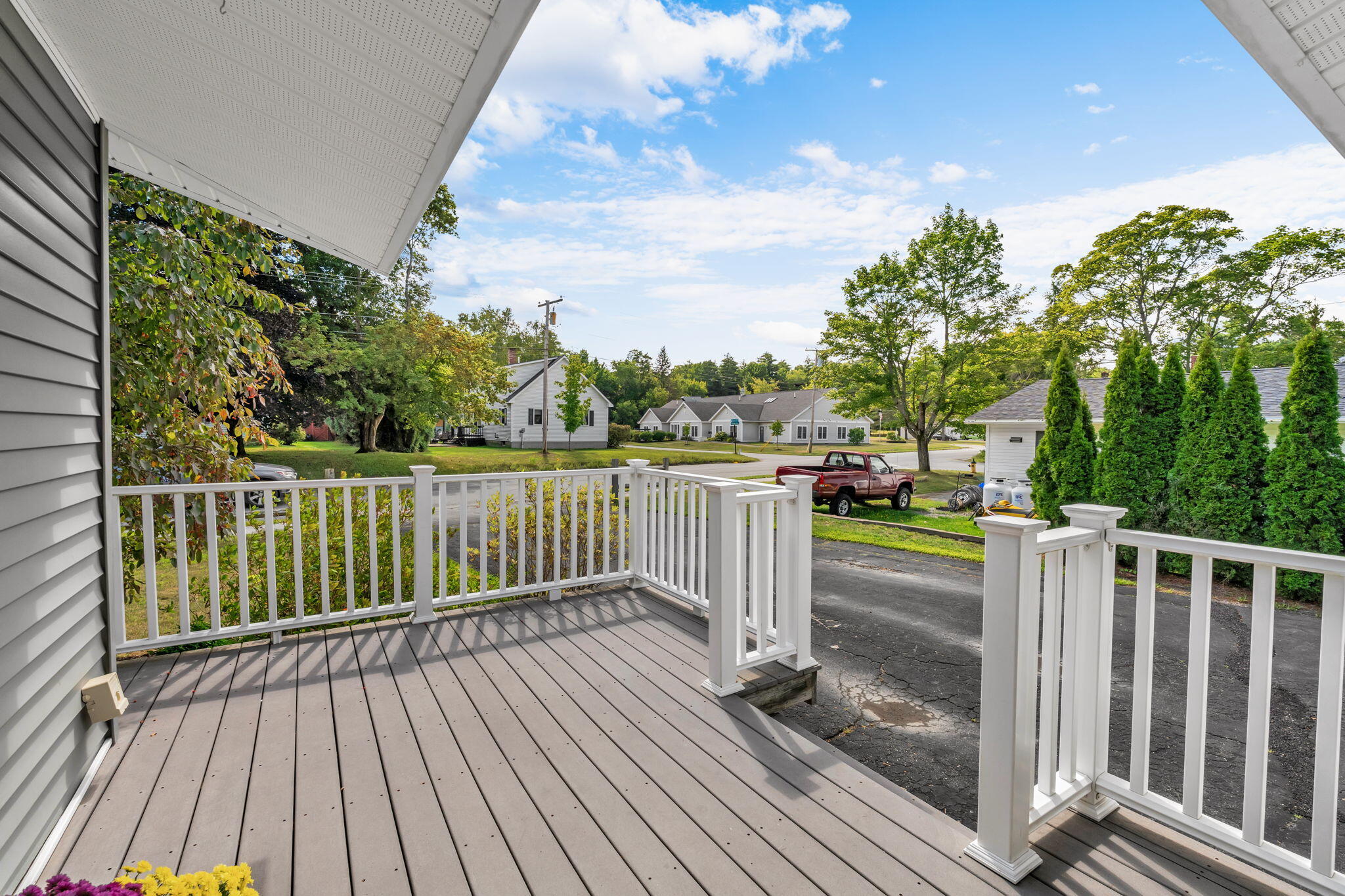 87 Perkins Avenue