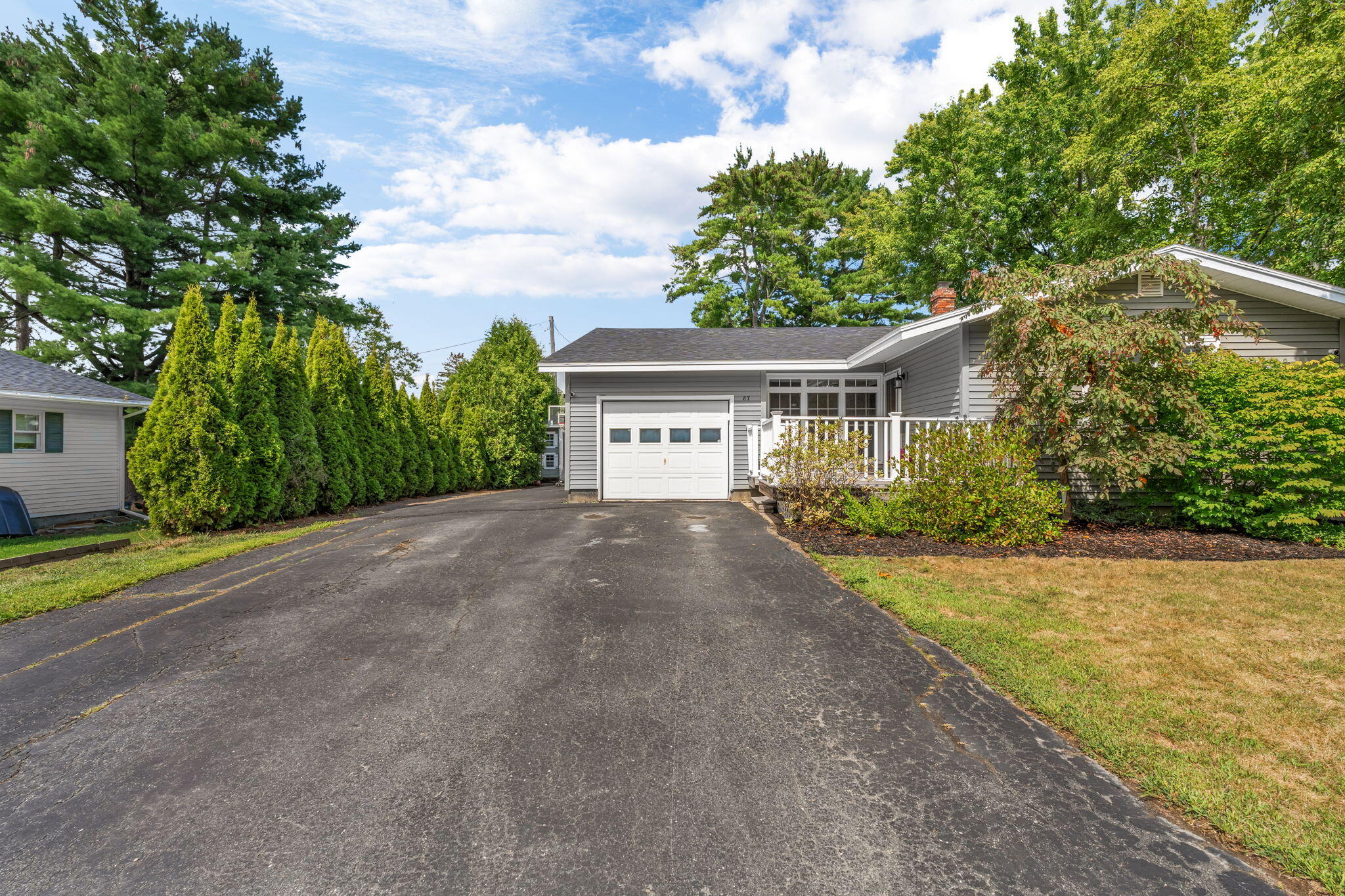 87 Perkins Avenue