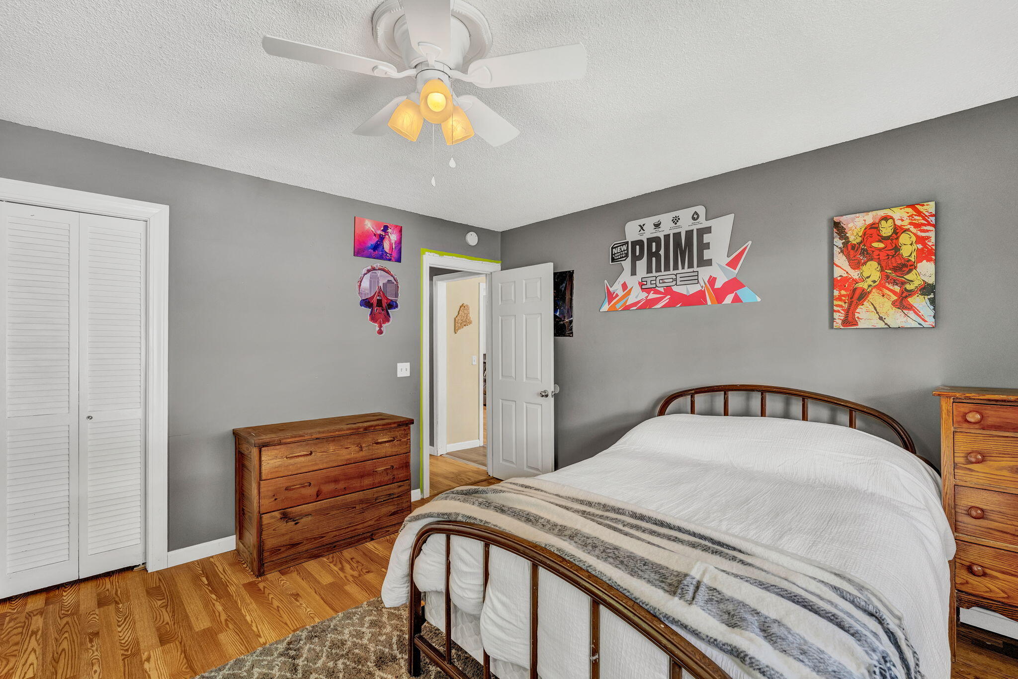 87 Perkins Avenue