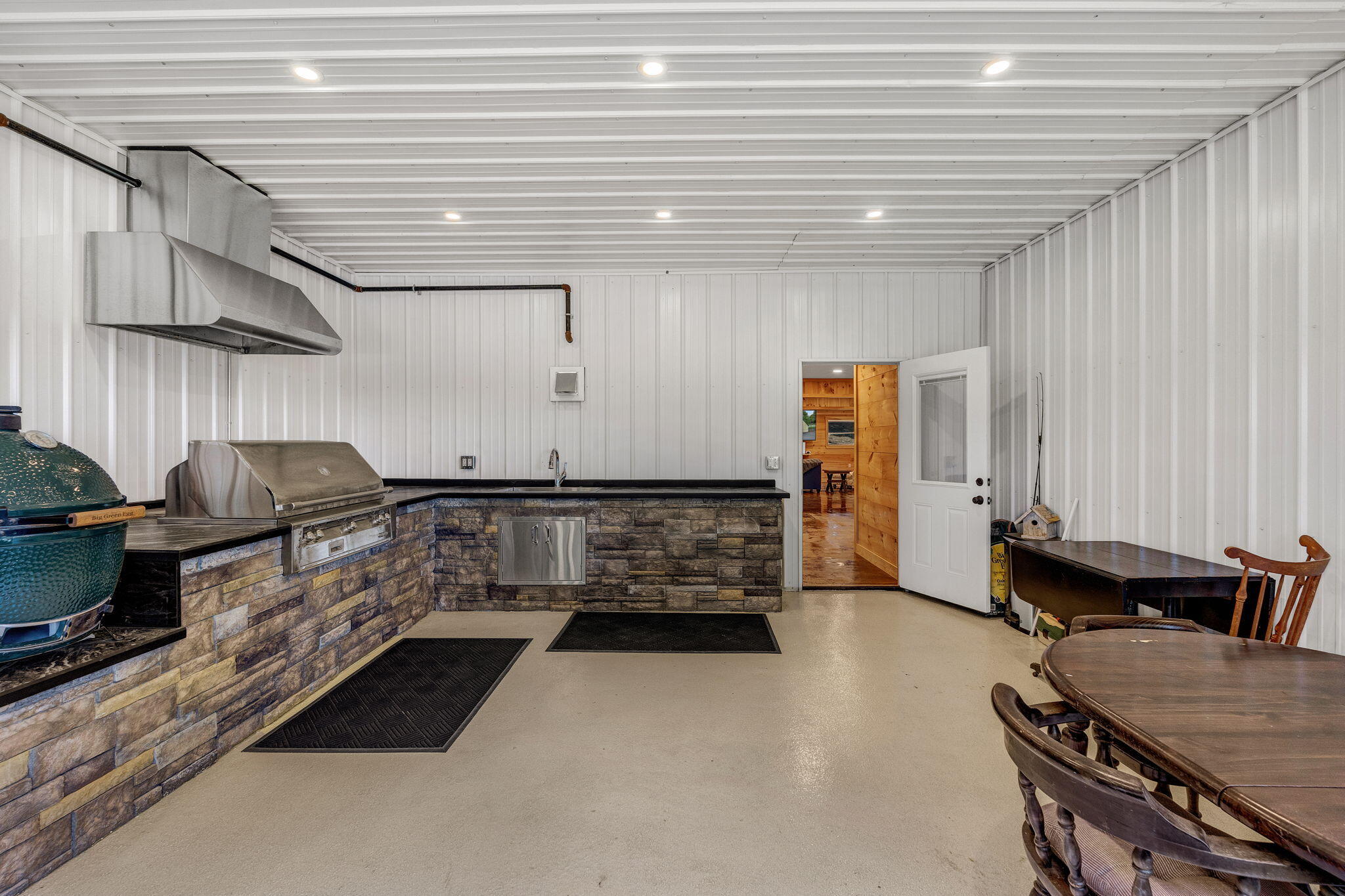 2428 Kennebec Road