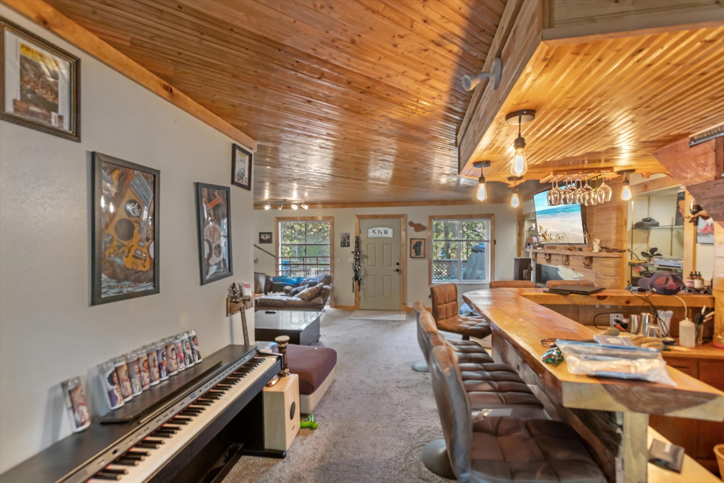 4115 North Lake Boulevard