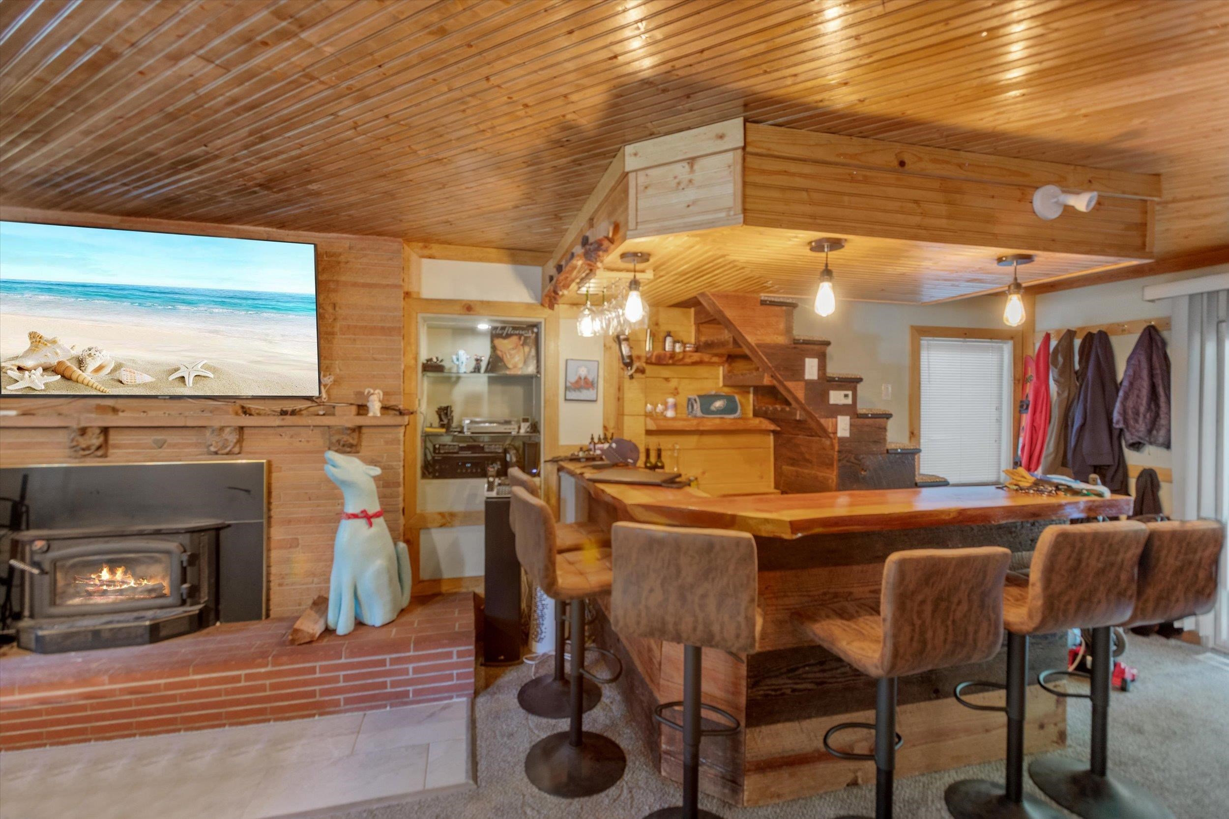 4115 North Lake Boulevard