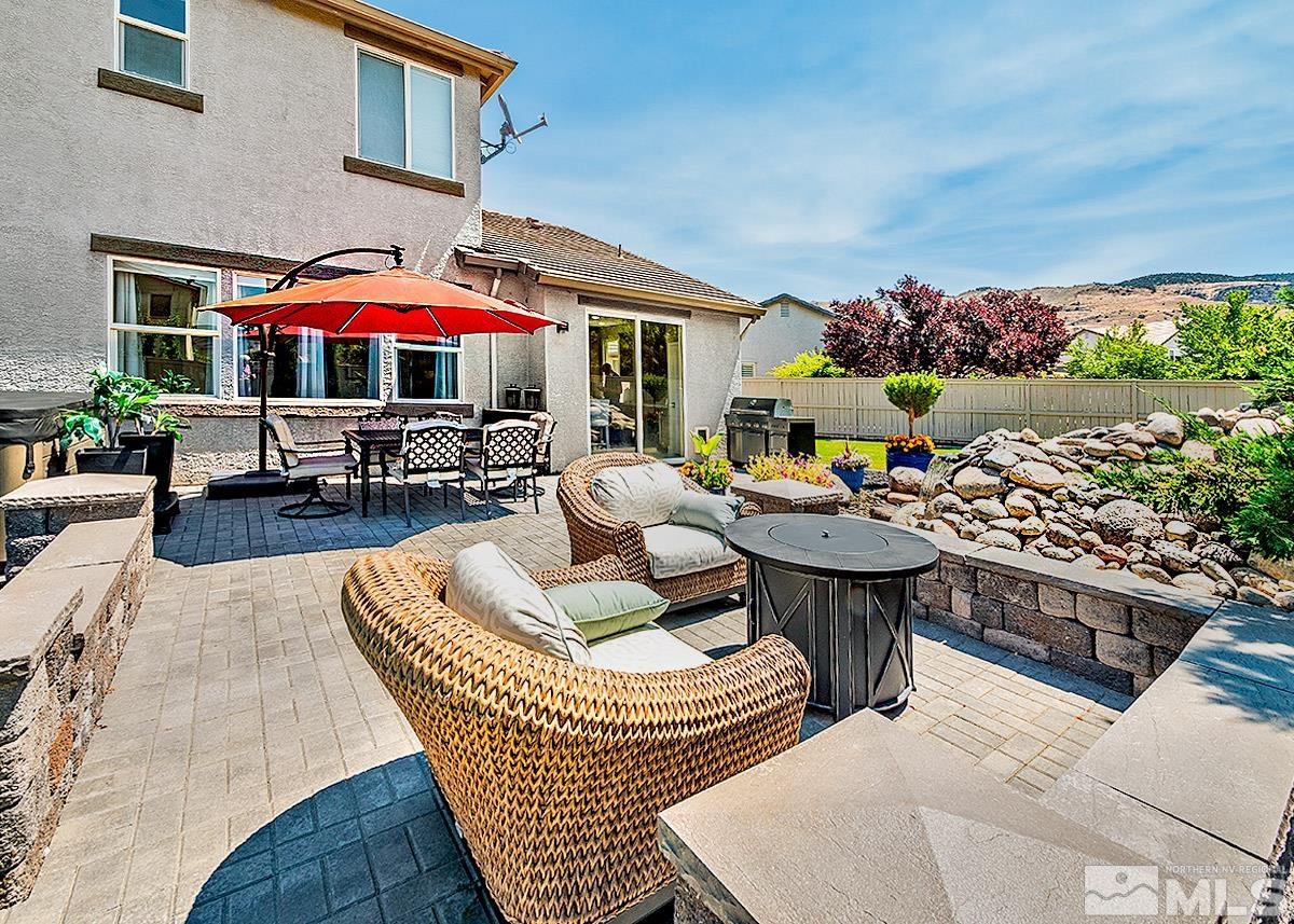 2552 Country Falls Lane