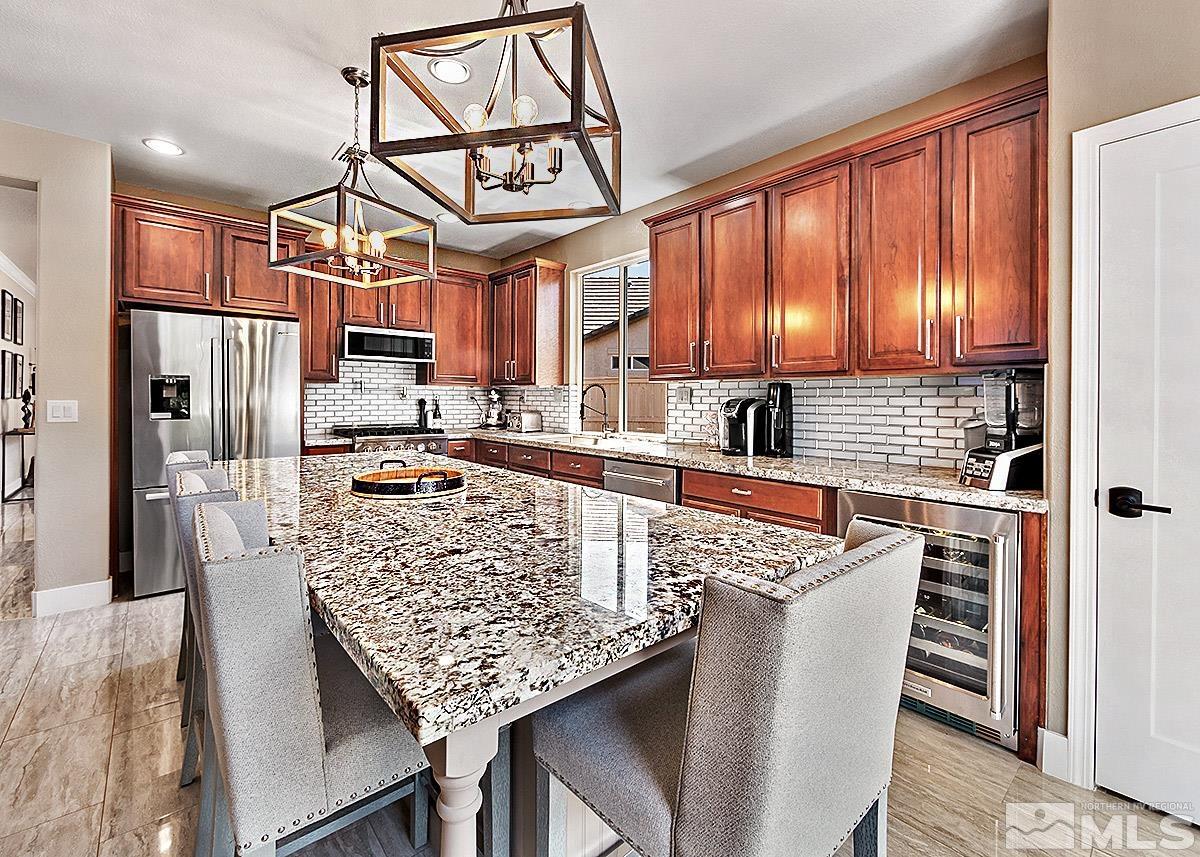 2552 Country Falls Lane