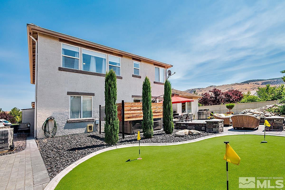 2552 Country Falls Lane