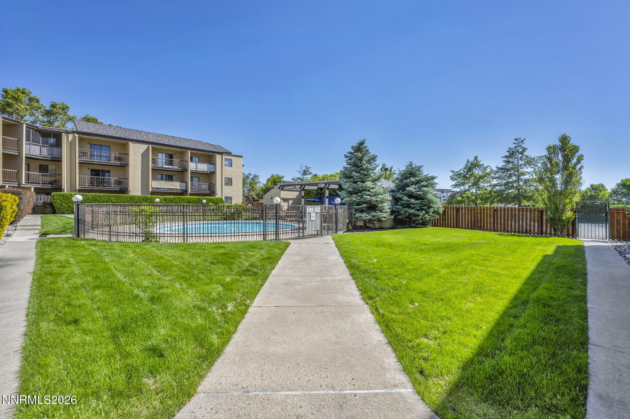 2450 Lymbery Street 129
