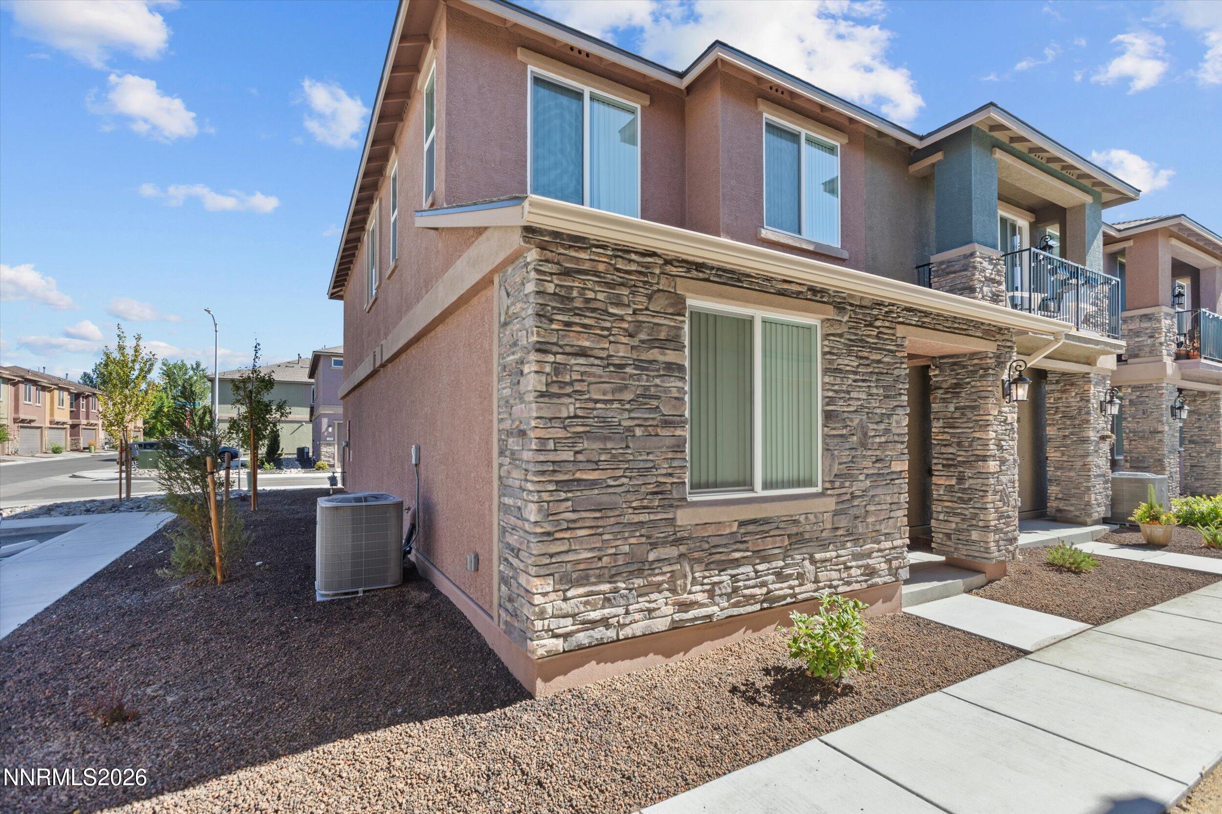 1009 Middle Gate Road