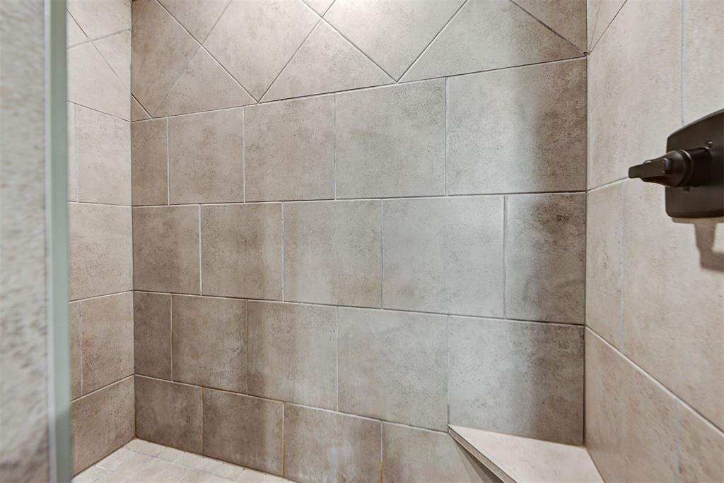 1316 NE 33rd Terrace