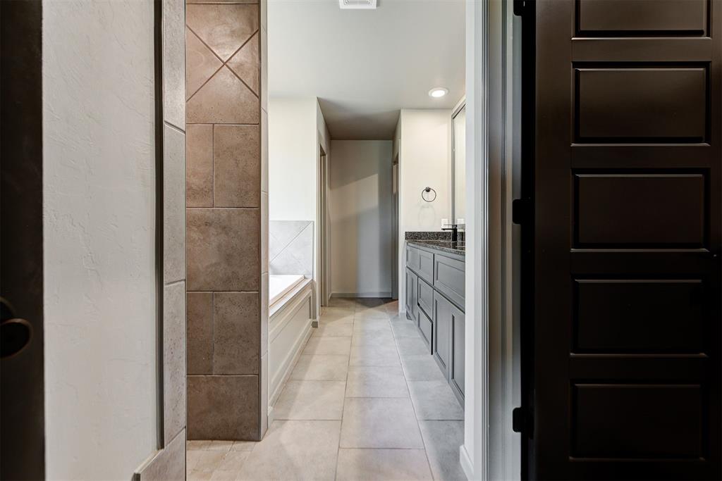 1316 NE 33rd Terrace