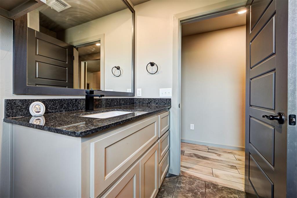 1316 NE 33rd Terrace