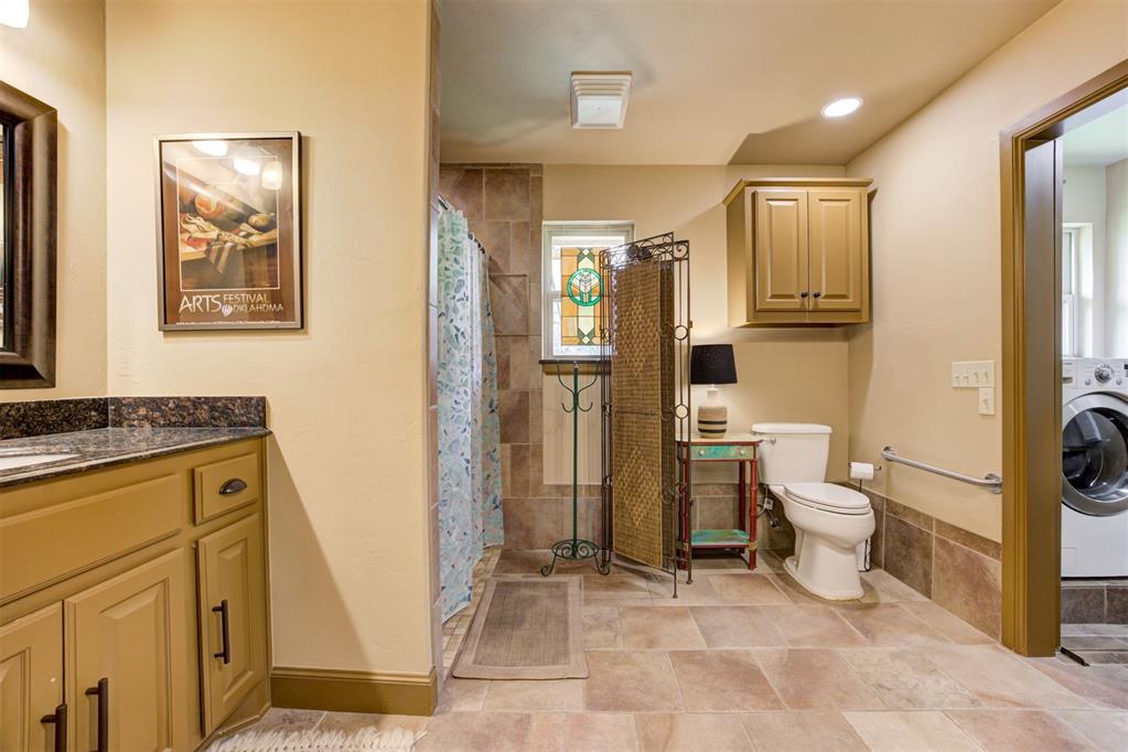 13301 N Douglas Boulevard