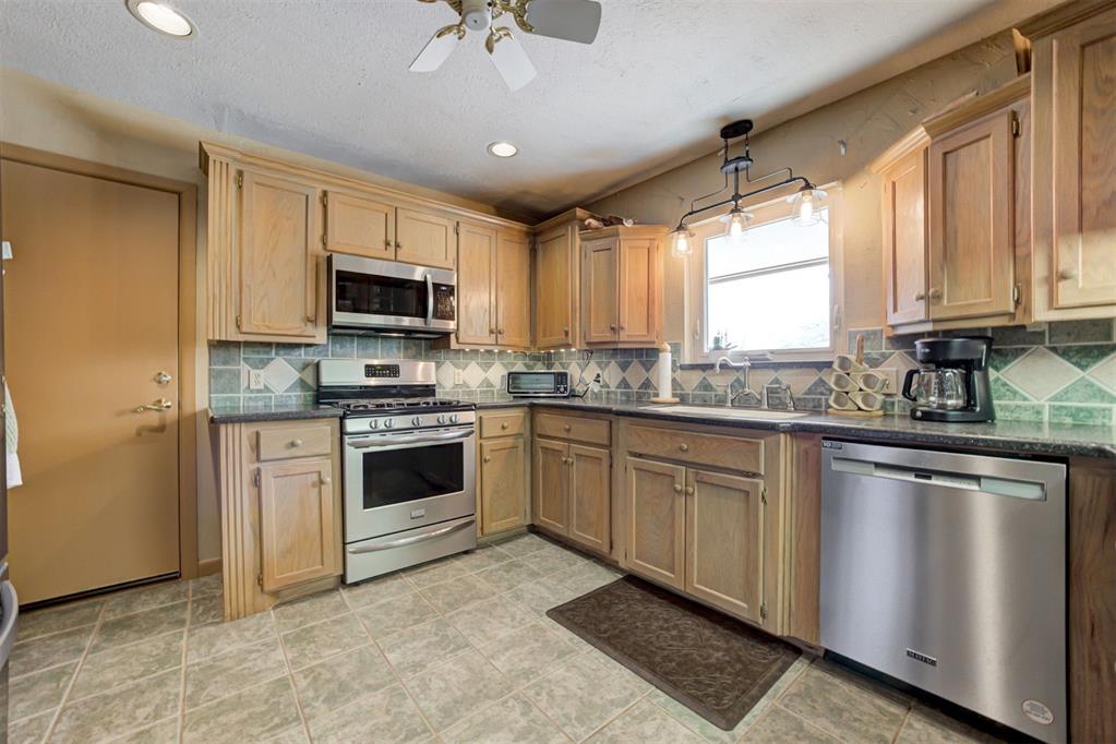 13301 N Douglas Boulevard