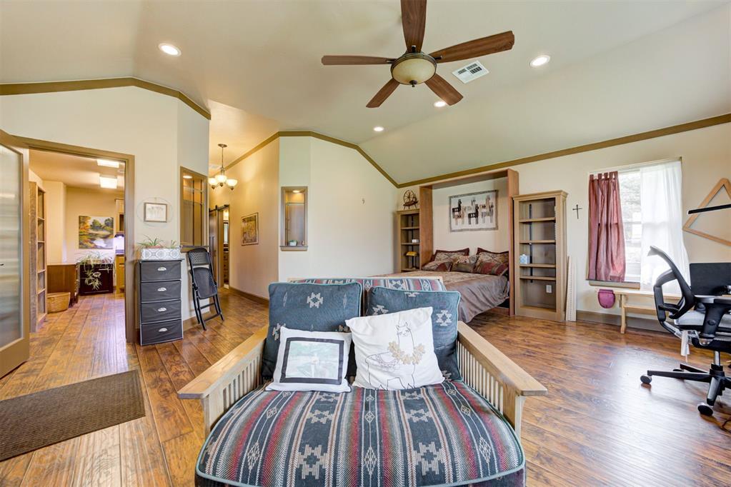 13301 N Douglas Boulevard