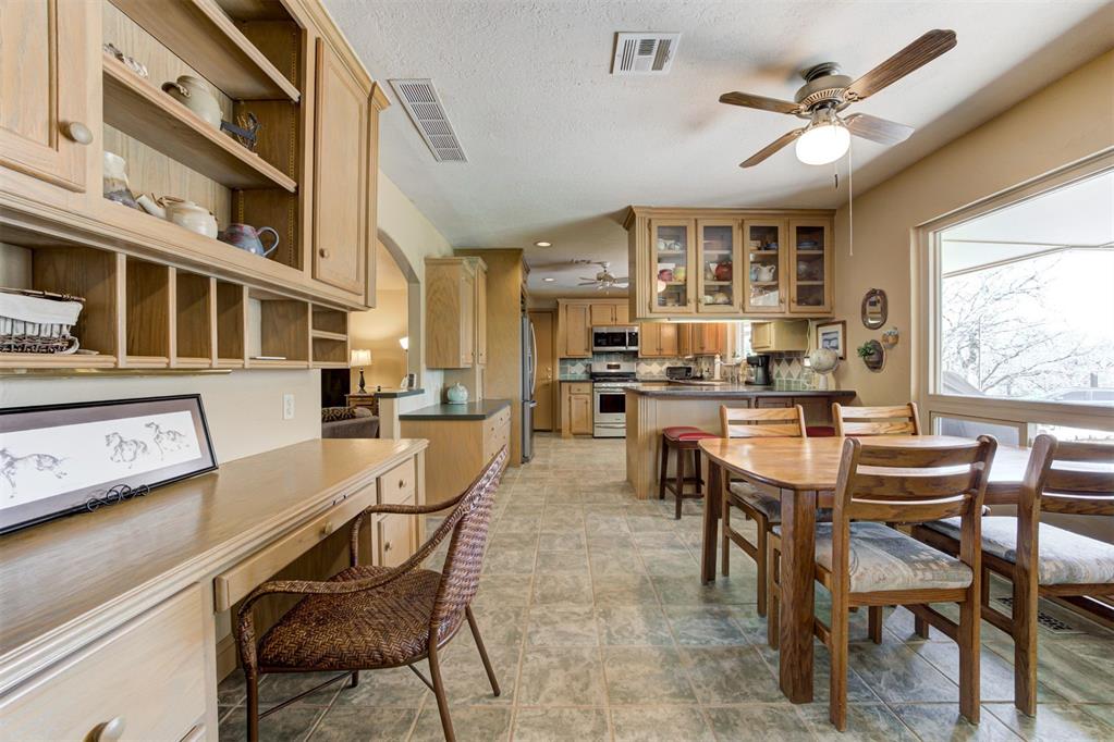 13301 N Douglas Boulevard