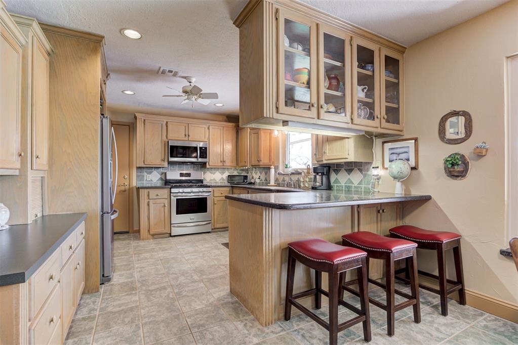 13301 N Douglas Boulevard