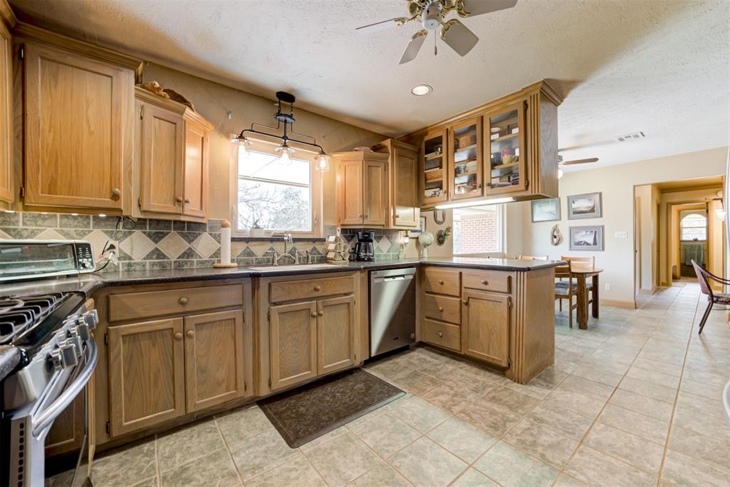 13301 N Douglas Boulevard