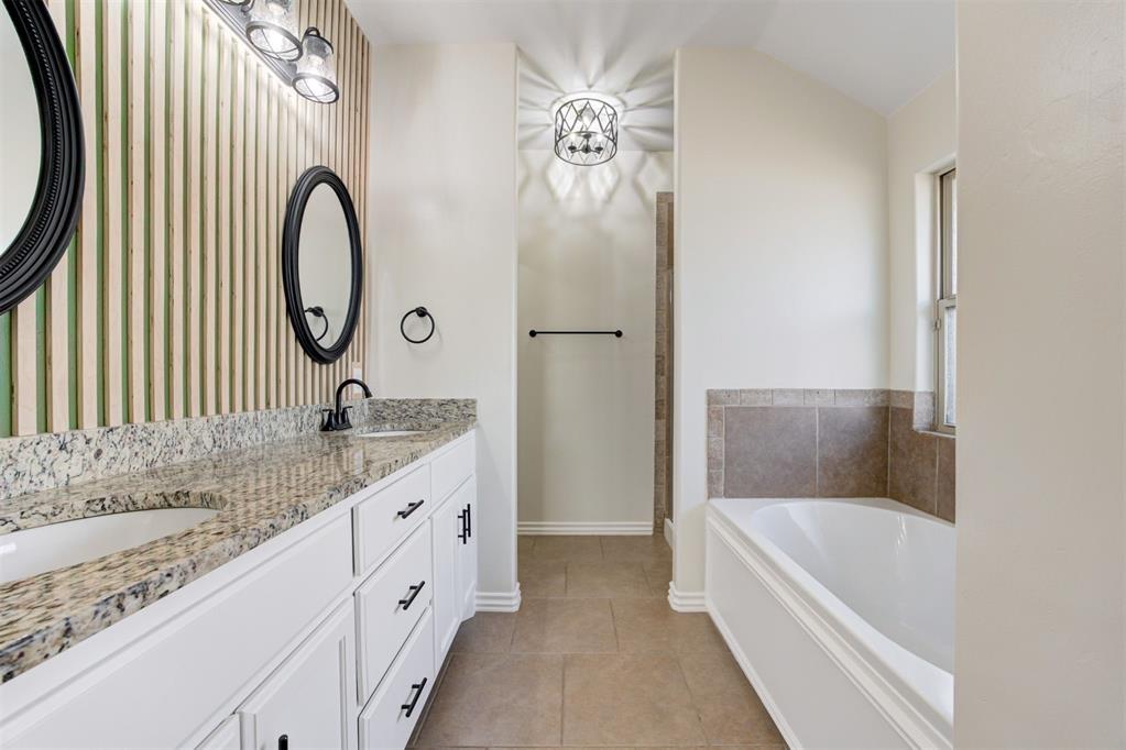 8117 Waters Edge Way