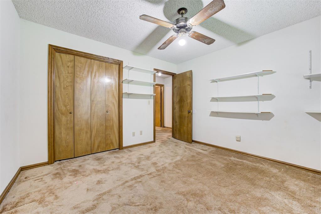 2350 Forest Oaks Drive