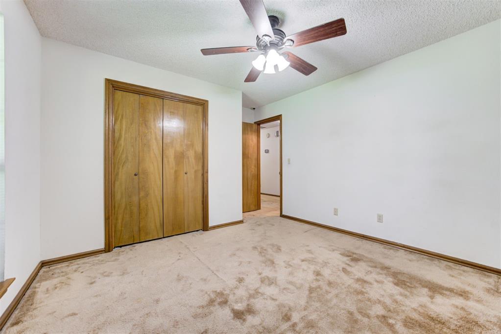 2350 Forest Oaks Drive