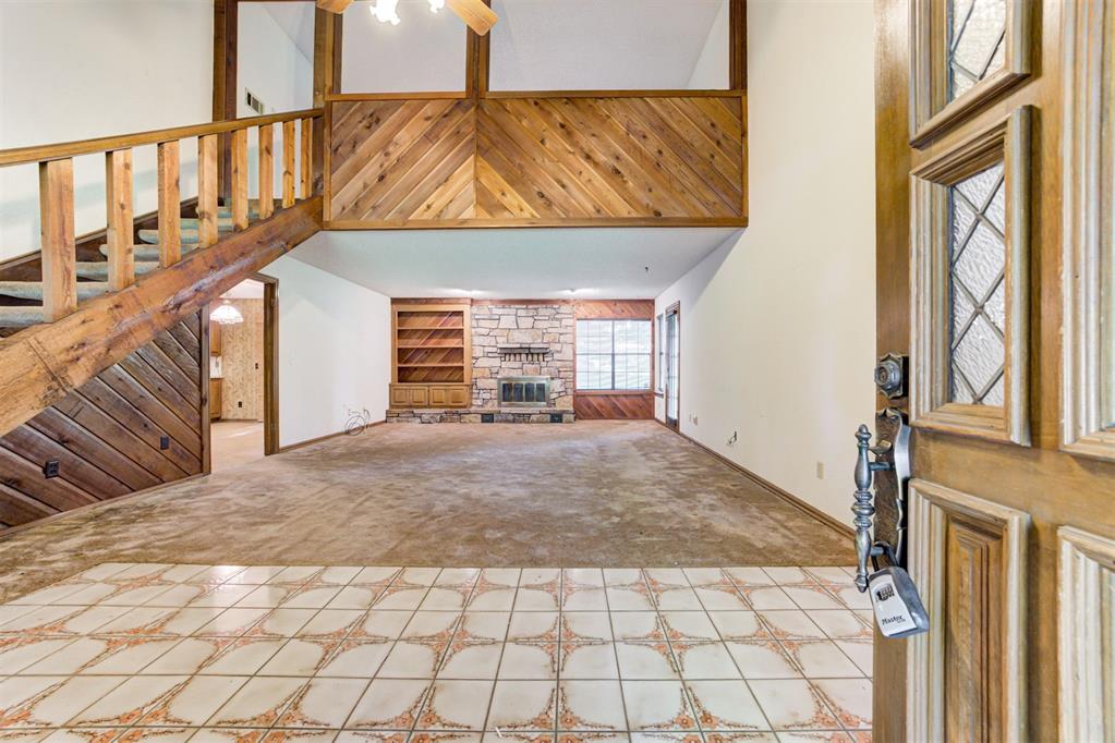 2350 Forest Oaks Drive