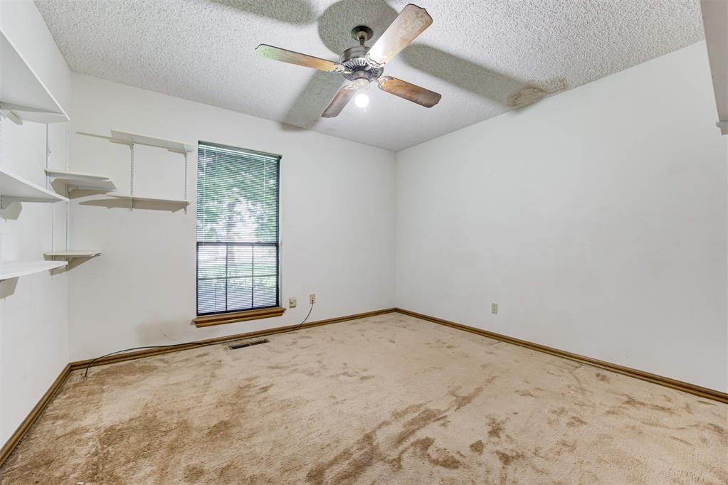 2350 Forest Oaks Drive