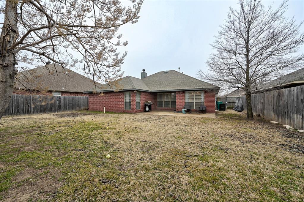 513 SW 154th Court