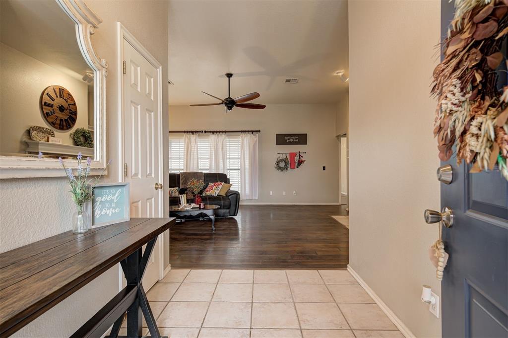 513 SW 154th Court