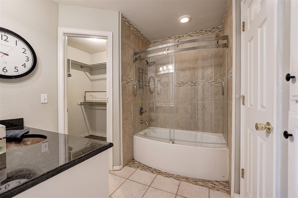 513 SW 154th Court