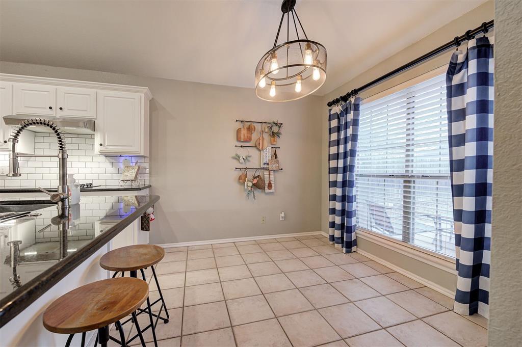 513 SW 154th Court