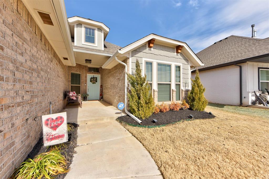 11037 NW 20th Terrace