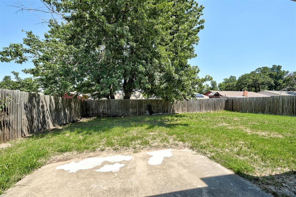 7627 NW 20th Street