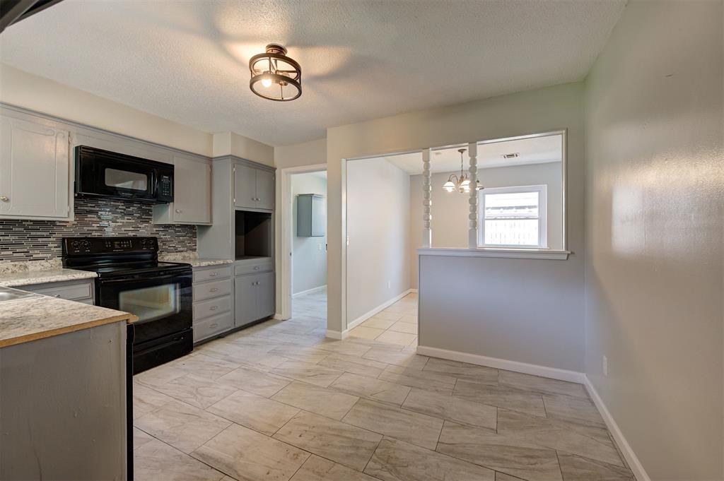 7627 NW 20th Street