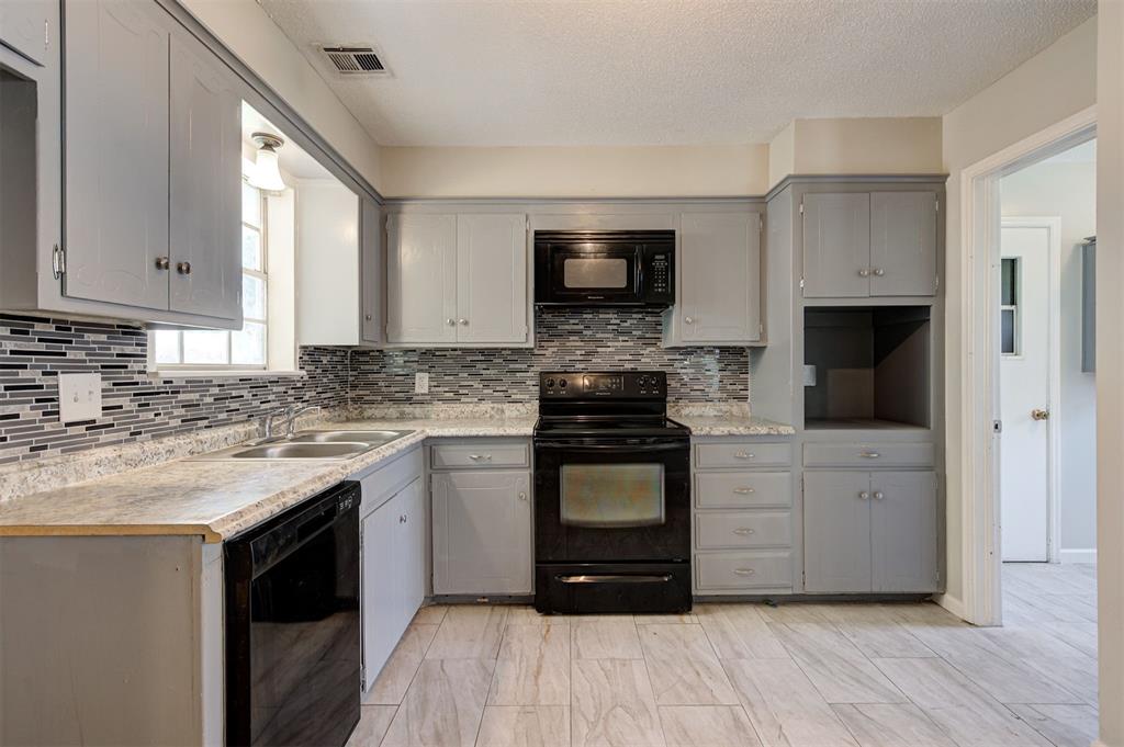 7627 NW 20th Street