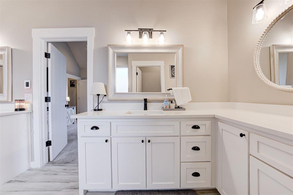 14716 Turkey Hills Road