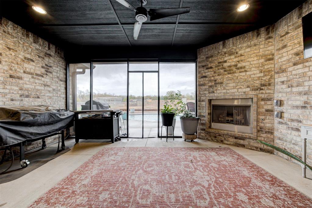 14716 Turkey Hills Road